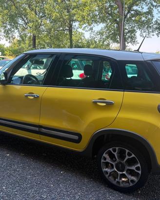 Fiat 500L 0.9 TwinAir 105 CV Trekking 2013 225.000