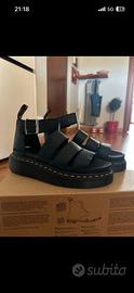 Dr. Martens Sandalo vera pelle 38