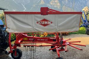 Andanatore giostra kuhn