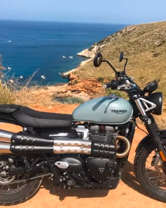 Triumph street scrambler  2021 Urban gray
