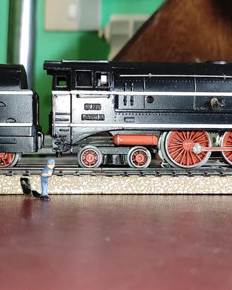 Locomotiva Märklin SK800