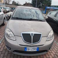 Lancia Ypsilon 1.2 Oro – Solo 100.000 km – Ideale