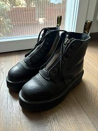 stivaletto dr martens  modello Sinclair