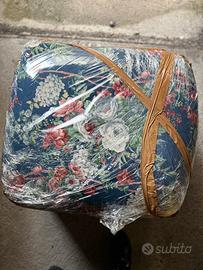 Pouf imbottito in midollino