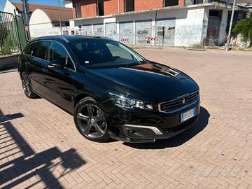 Peugeot 508 2.0 hdi 180 CV gancio traino
