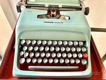 Olivetti Lettera Studio 44