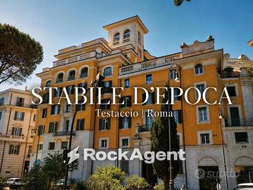 Appartamento di 450 m² con più di 5 locali a Roma