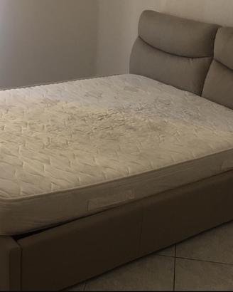 Letto contenitore imbottito