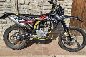 Moto enduro
