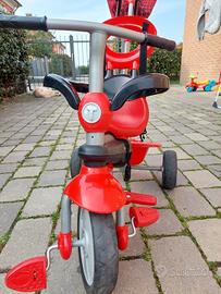 triciclo  con cappottina 