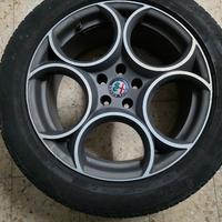 Cerchio Alfa Romeo Stelvio originale 235-55 R19