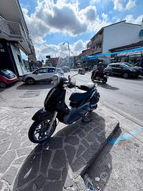 Piaggio Beverly 500