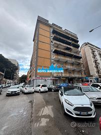 5 vani via de amicis angolo gargallo 6° piano