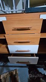 MOBILE LEGNO CASSETTIERA E SPORTELLI