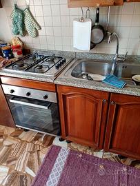 CUCINA COLOR NOCE PIÙ LAVATRICE.