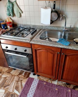 CUCINA COLOR NOCE PIÙ LAVATRICE.