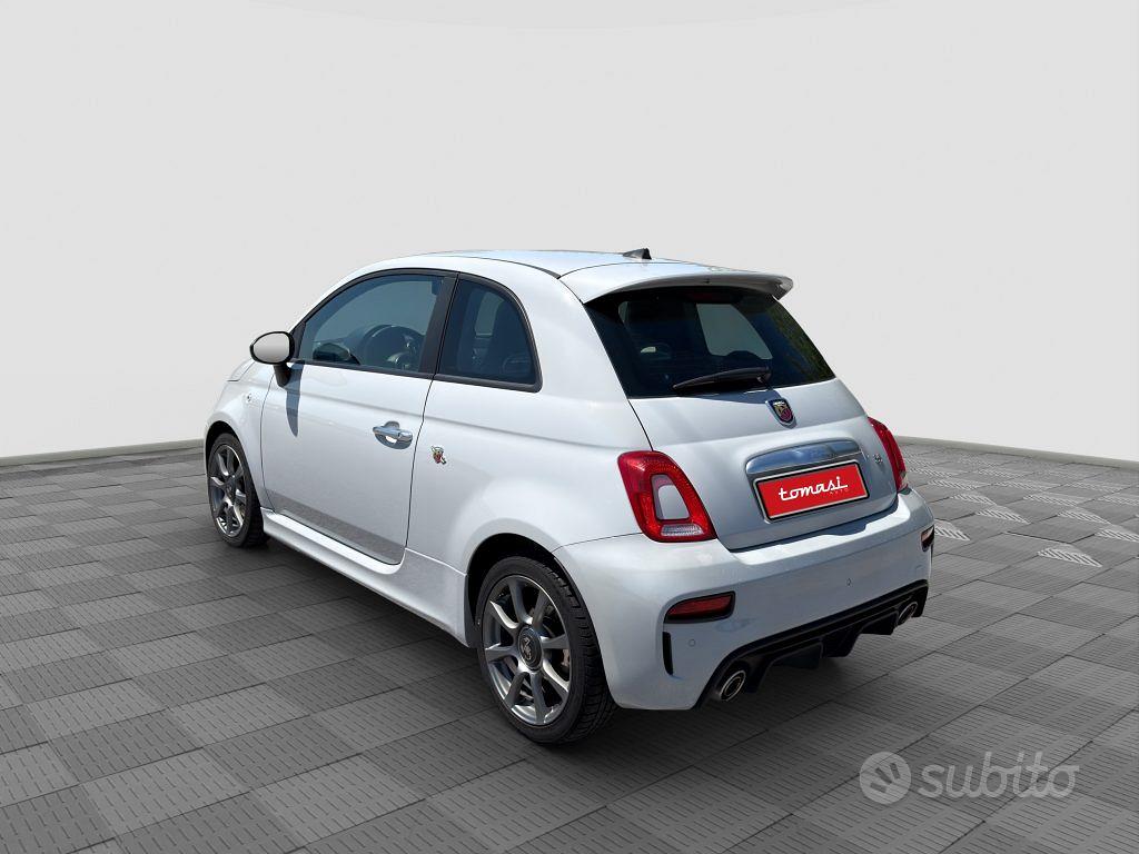 Abarth 595 2022 photo 3