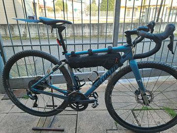 Bici Gravel Specialized diverge Carbon 