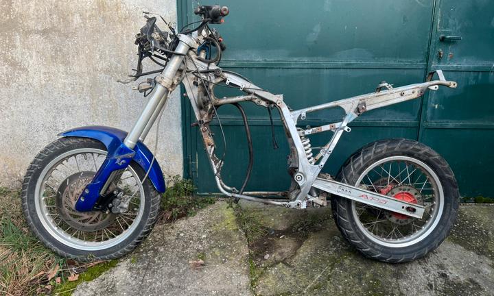 Aprilia Pegaso 600 ricambi con documenti