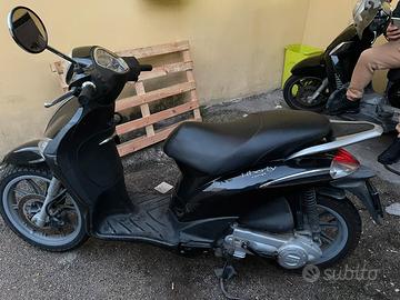 Piaggio liberty 4 tempi