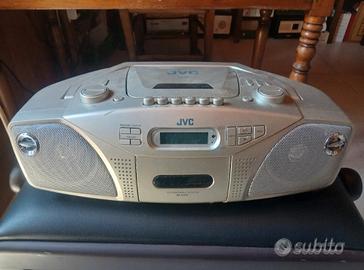 radio registratore lettore CD JVC

