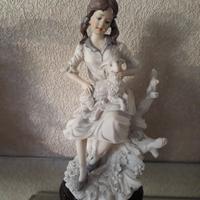 statuetta fanciulla con pecora Vittorio Tessaro