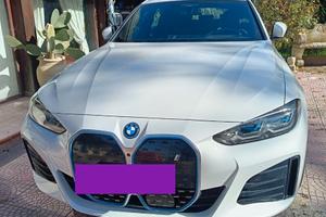 BMW i4 edrive40 - full electric - MSport Pack