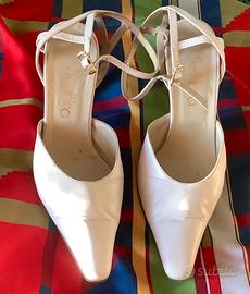 Scarpe di pelle bianca décolleté