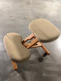 Sgabello ergonomico da ufficio in legno