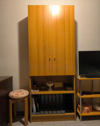 Armadio slim ideale per santuario di preghiera