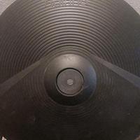 Roland CY-8 crash-hit hat batteria elettronica.