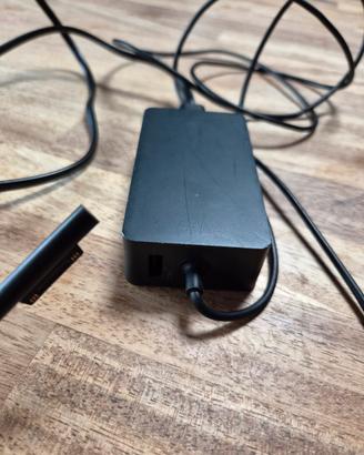 alimentatore per Microsoft surface