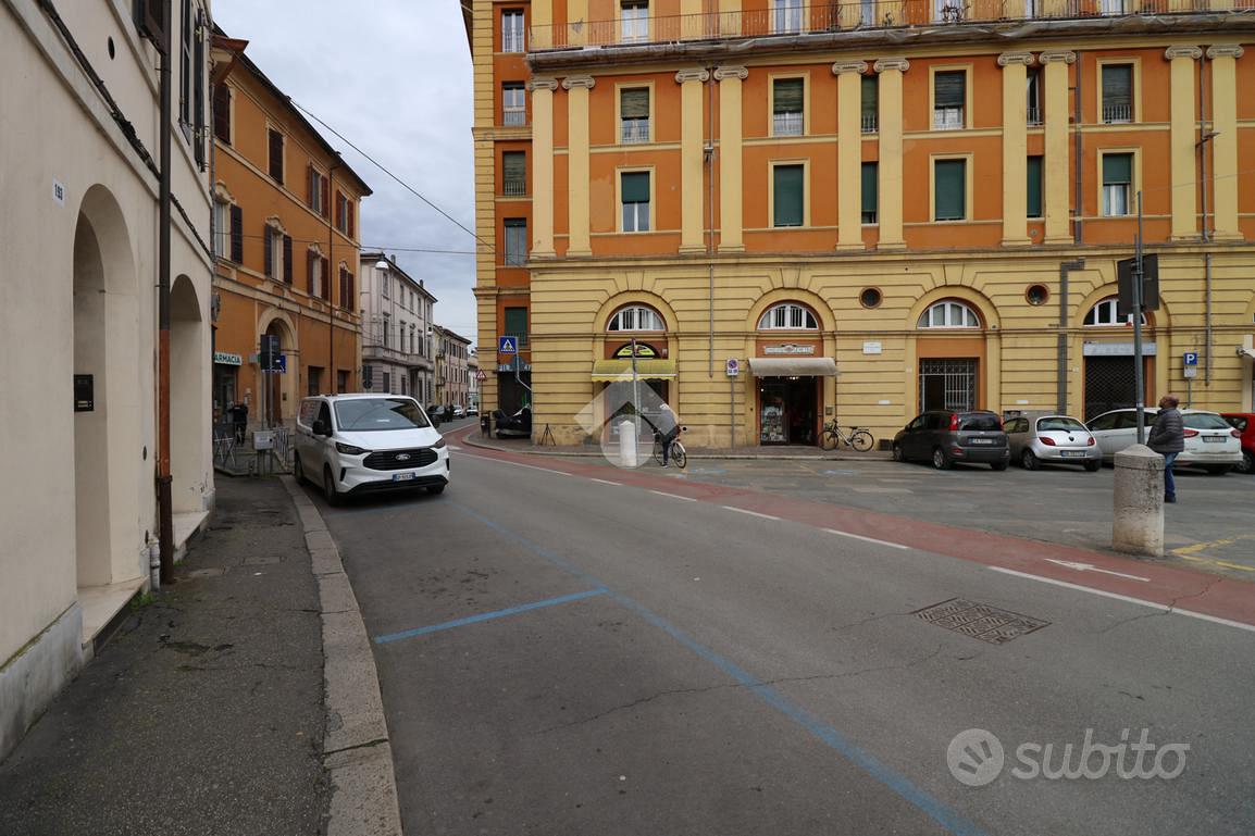 NEGOZIO A FORLÌ - Altro