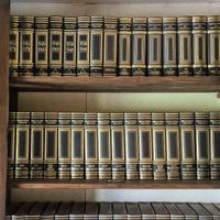 Enciclopedia Treccani – 51 Volumi Completa