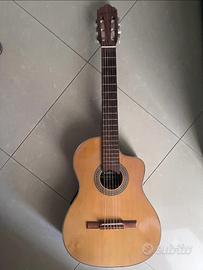 Chitarra classica Giannini amplificabile