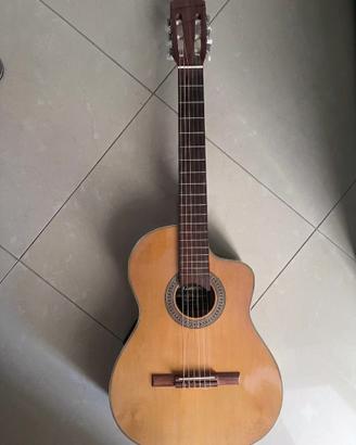 Chitarra classica Giannini amplificabile