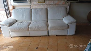 Divano in pelle 