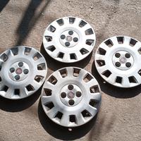 4 coppette originali FIAT cerchio 14"