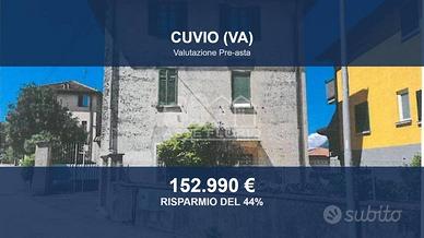 Immobile in asta di 113 m² con box auto a Cuvio