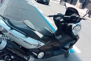Yamaha T Max - 2010