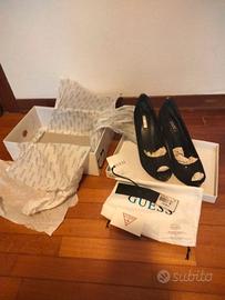 Scarpe eleganti GUESS