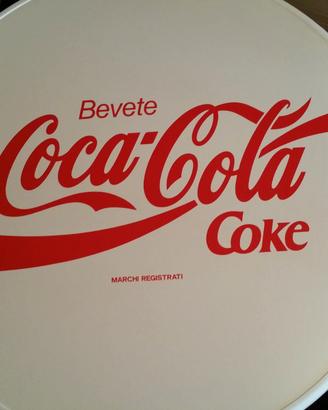 Tavolo coca cola
