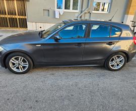 BMW Serie 1 (E81) - 2006