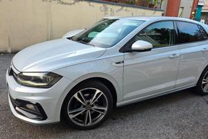 Volkswagen Polo Allestimento Highline   R-Line