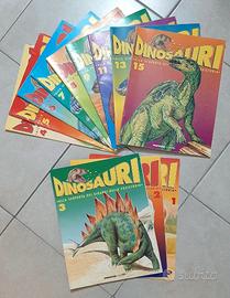 Lotto con vari libri ed enciclopedia sui dinosauri