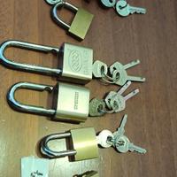 Lotto 6 lucchetti lucchetto come nuovi