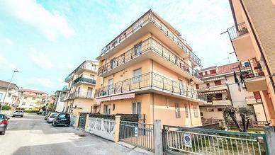 A441 a 100 mt dal mare