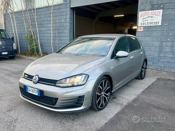 Volkswagen Golf GTD 2.0 TDI DSG 5p. BlueMotion Tec