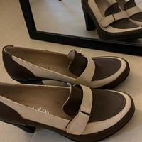 Scarpe con tacco marroni e beige