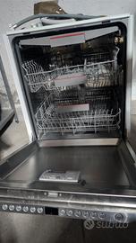 Lavastoviglie Bosch da incasso Serie 4 SMV46KX01E